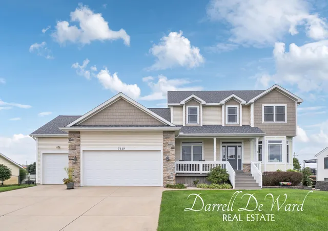 Photo 1 of Sale Pending at 7629 Golf Meadows Dr Se, Caledonia, MI 49316 | MLS# 65026053387 | Listing updated on 2026-10-19