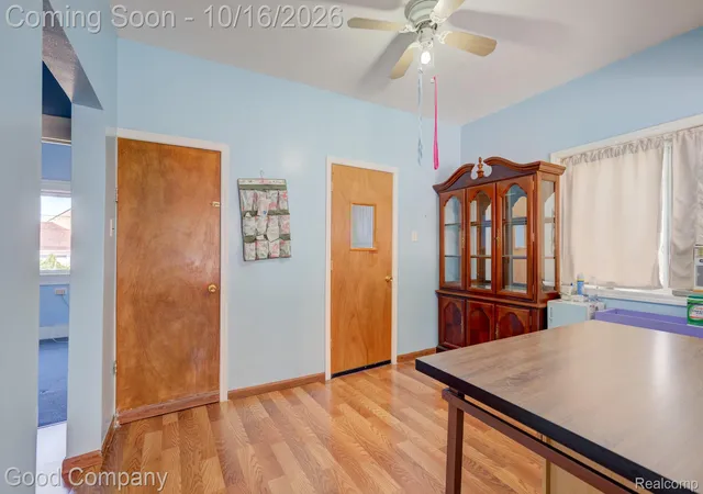 Photo 4 of Single family home for sale at 11672 Gallagher St, Hamtramck, MI 48212 | MLS# 20261081316 | Listing updated on 2026-10-19