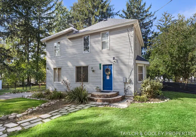Photo 3 of Single family home for sale at 6671 Elizabeth St, Delton, MI 49046 | MLS# 65026053411 | Listing updated on 2026-10-16