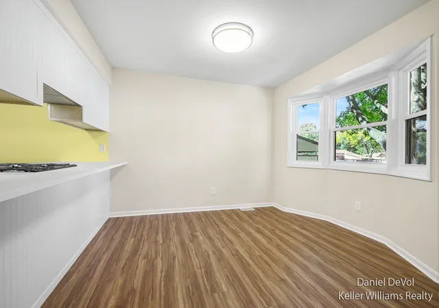 Photo 3 of Condo for sale at 2697 Chatham Woods Dr Se, Grand Rapids, MI 49546 | MLS# 65026053425 | Listing updated on 2026-10-15
