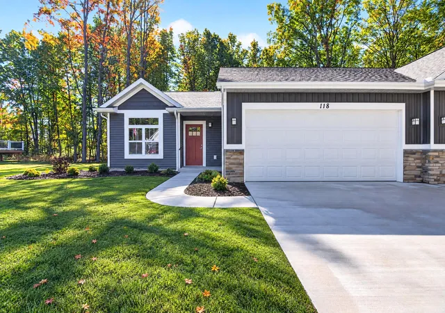 Photo 1 of Condo for sale at 118 Creek Dr #37, Hart, MI 49420 | MLS# 67026053430 | Listing updated on 2026-10-07