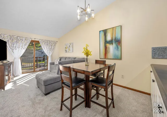 Listing Photo 4 - Condo for sale in building located at 3446 Stonegate Ln SW, Wyoming, MI 49519