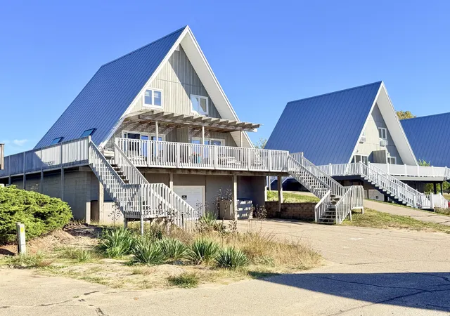 Photo 1 of Sale Pending at 5340 Notre Dame Ave #31, Stevensville, MI 49127 | MLS# 69026053440 | Listing updated on 2026-10-18