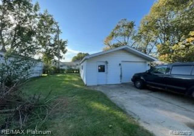 Photo 2 of Single family home for sale at 24835 Brittany Ave, Eastpointe, MI 48021 | MLS# 20261081368 | Listing updated on 2026-10-12