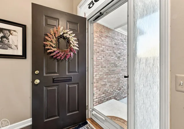 Photo 1 of Sale Pending at 3005 Harbor Pl Dr, Saint Clair Shores, MI 48080 | MLS# 58050224132 | Listing updated on 2026-10-13