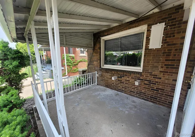 Listing Photo 1 - Condo for sale in building located at 15886 Woodingham Dr, Detroit, MI 48238