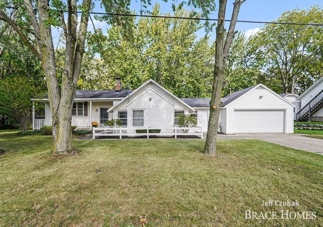 Photo 1 of Single family home for sale at 23 Tyler St Sw, Grandville, MI 49418 | MLS# 65026053482 | Listing updated on 2026-10-20