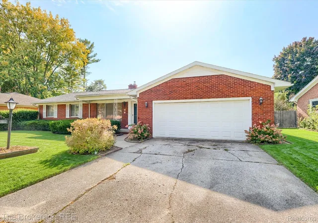 Photo 1 of Single family home for sale at 3182 Flamingo Dr, Saginaw, MI 48601 | MLS# 20261081451 | Listing updated on 2026-10-09