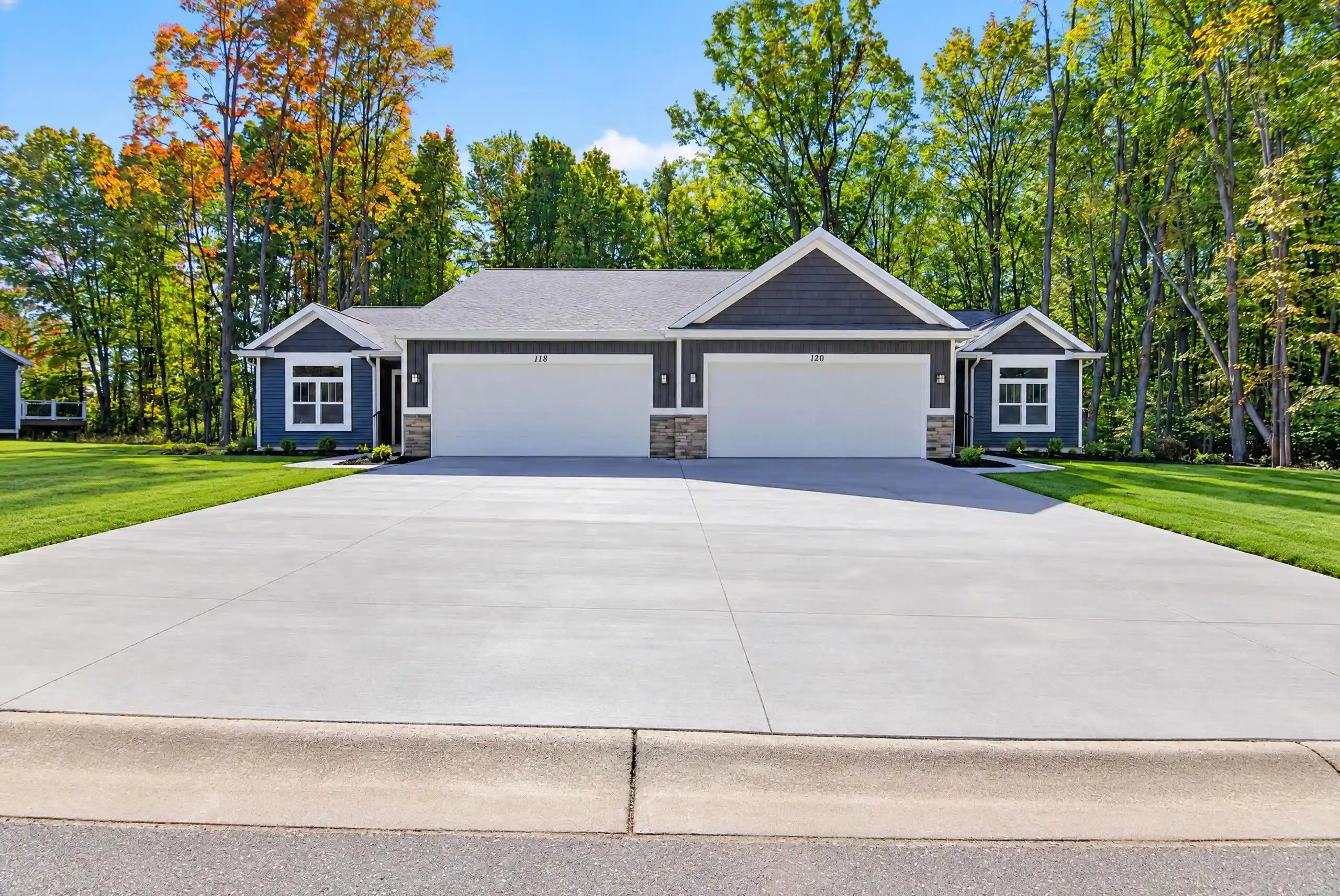 Listing Photo 1 - Condo for sale in 120 Creek Dr located at 120 Creek Dr, Hart, MI 49420 - Unit #38