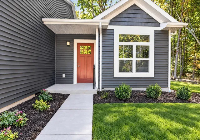 Photo 3 of Condo for sale at 120 Creek Dr #38, Hart, MI 49420 | MLS# 67026053502 | Listing updated on 2026-10-07