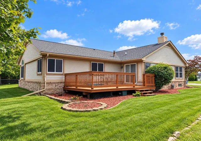 Photo 3 of Single family home for sale at 44610 Cranbrook Ct, Canton, MI 48188 | MLS# 55026053512 | Listing updated on 2026-10-08