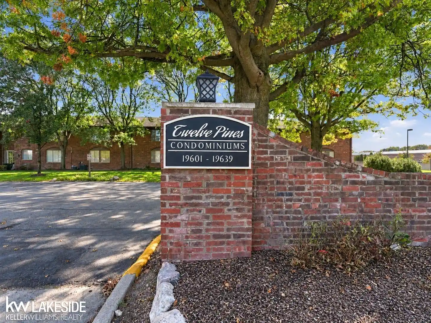 Listing Photo 23 - Condo for sale in 19603 W 12 Mile Rd located at 19603 W 12 Mile Rd, Southfield, MI 48076 - Unit 19603 W 12 Mile Rd