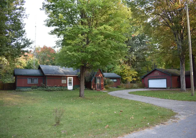 Photo 2 of Single family home for sale at 280 N Northwood Dr, Branch, MI 49402 | MLS# 67026053530 | Listing updated on 2026-10-11