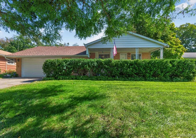 Photo 3 of Single family home for sale at 17438 Inkster Rd, Redford, MI 48240 | MLS# 20261081490 | Listing updated on 2026-10-14