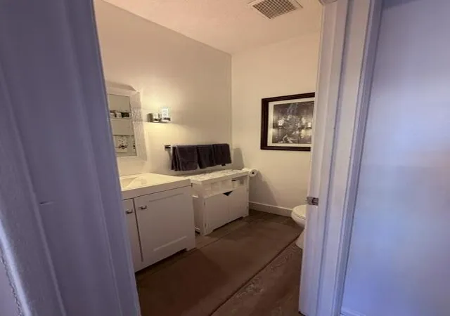 Listing Photo 4 - Condo for sale in building located at 49647 Draper Cir, Plymouth, MI 48170