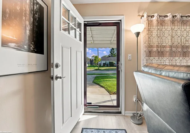 Photo 2 of Single family home for sale at 14401 Hendricks Ave, Warren, MI 48089 | MLS# 58050224183 | Listing updated on 2026-10-20