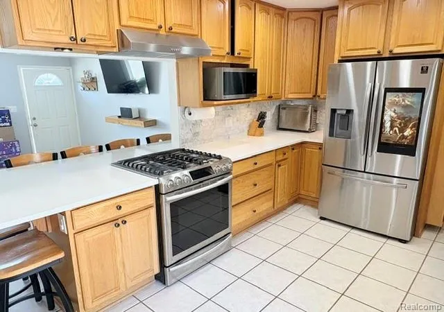 Photo 3 of Single family home for sale at 23255 Deanhurst St, Clinton Township, MI 48035 | MLS# 20261081539 | Listing updated on 2026-10-11