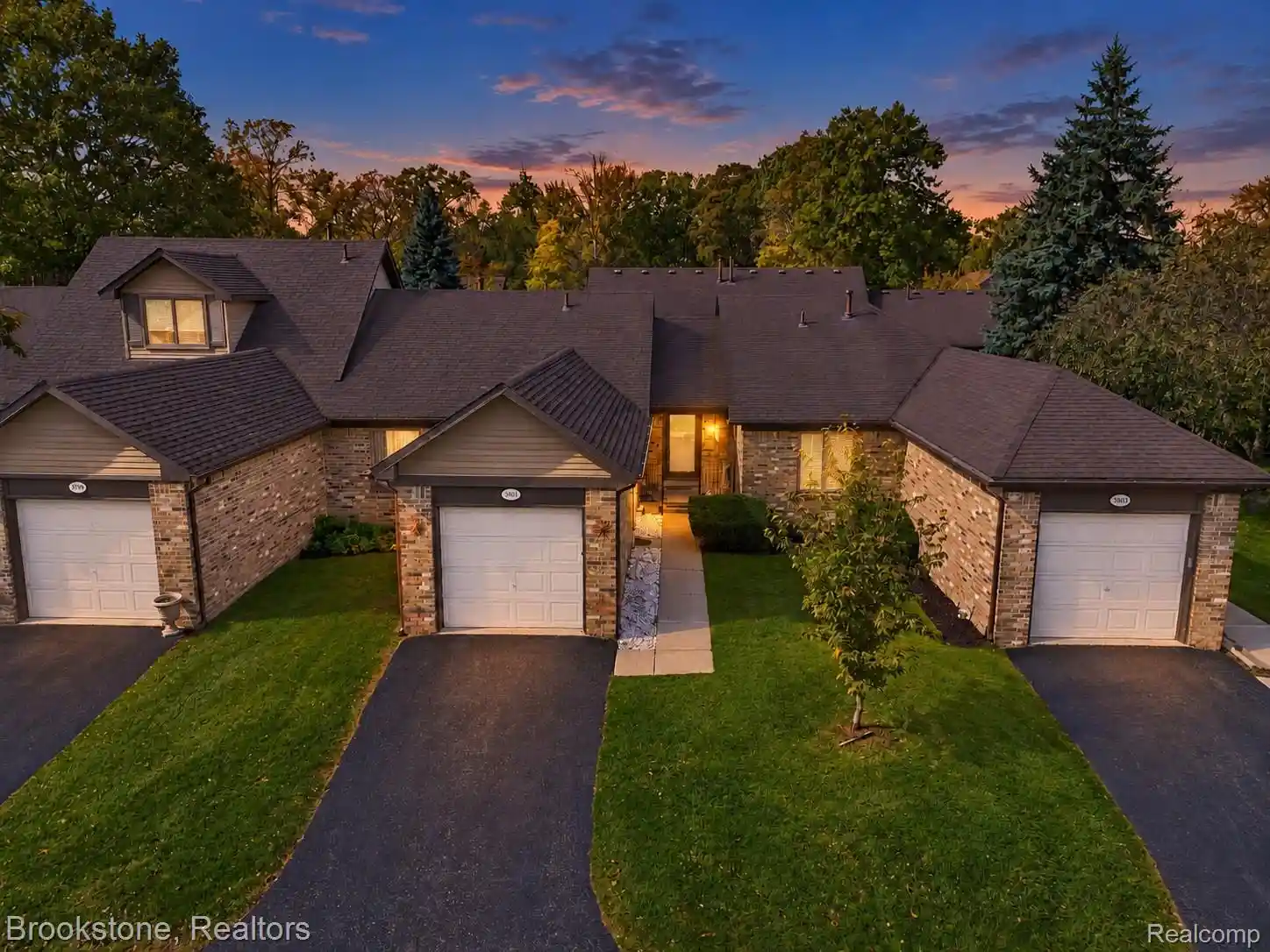 Listing Photo 26 - Condo for sale in 3801 Heritage Pkwy located at 3801 Heritage Pkwy, Dearborn, MI 48124 - Unit 3801 Heritage Pkwy