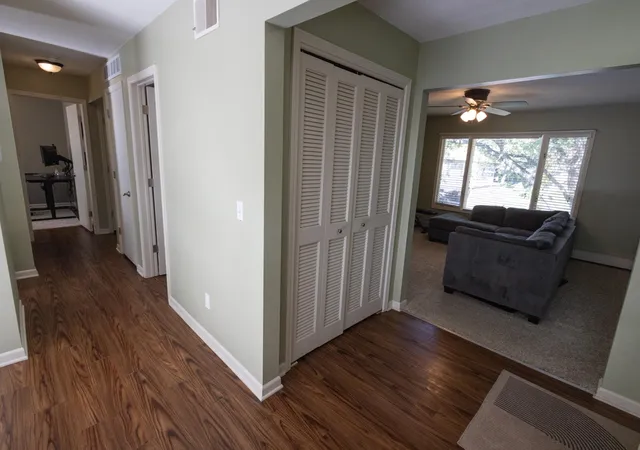 Listing Photo 4 - Condo for sale in building located at 454 Barkwood Ct NW, Grand Rapids, MI 49534