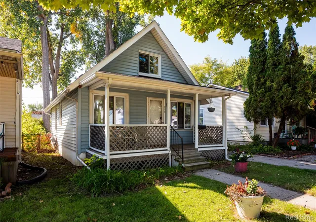 Photo 2 of Single family home for sale at 770 E Hazelhurst St, Ferndale, MI 48220 | MLS# 20261081574 | Listing updated on 2026-10-14