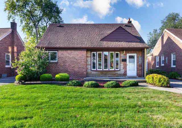 Photo 1 of Sale Pending at 15275 Champaign Rd, Allen Park, MI 48101 | MLS# 20261081576 | Listing updated on 2026-10-13