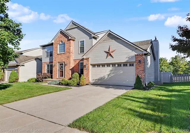 Photo 1 of Single family home for sale at 4183 Inglewood Dr, Ypsilanti, MI 48197 | MLS# 20261081580 | Listing updated on 2026-10-11