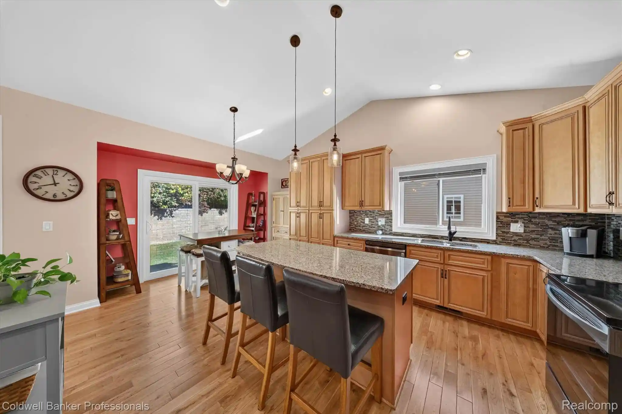 Listing Photo 1 - Condo for sale in building located at 12270 Worthington Ct, Grand Blanc, MI 48439