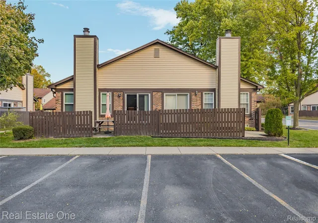 Photo 3 of Condo for sale at 35302 Bristlecone #57, Clinton Township, MI 48035 | MLS# 20261081614 | Listing updated on 2026-10-14