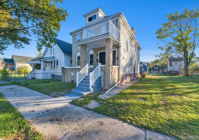 Photo 2 of Multi family home for sale at 9622 Petoskey Ave, Detroit, MI 48204 | MLS# 20261081630 | Listing updated on 2026-10-11