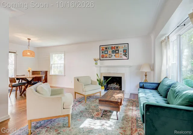 Photo 2 of Single family home for sale at 17 Amherst Rd, Pleasant Ridge, MI 48069 | MLS# 20261081632 | Listing updated on 2026-10-19