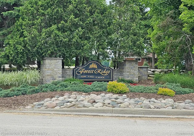 Photo 3 of Land for sale at 10537 Oak Forest Dr, South Lyon, MI 48178 | MLS# 20261081641 | Listing updated on 2026-10-08