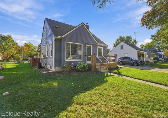Photo 1 of Single family home for sale at 316 Rosemore Dr, Davison, MI 48423 | MLS# 20261081644 | Listing updated on 2026-10-28