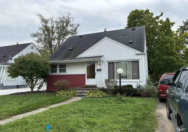 Photo 1 of Single family home for sale at 28511 James St, Garden City, MI 48135 | MLS# 57050224264 | Listing updated on 2026-10-12