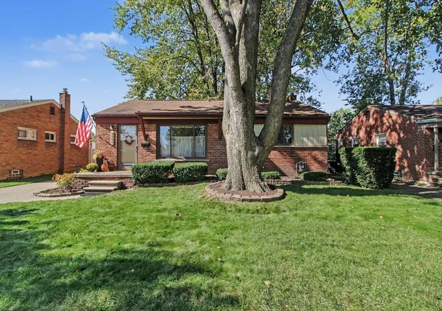 Photo 1 of Single family home for sale at 9885 Milburn St, Livonia, MI 48150 | MLS# 81026053677 | Listing updated on 2026-10-15