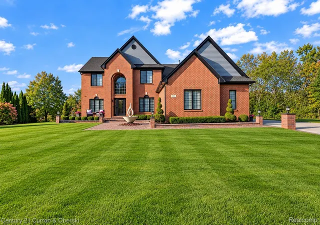 Photo 1 of Single family home for sale at 653 Holbrooke Dr, Canton, MI 48187 | MLS# 20261081674 | Listing updated on 2026-10-13