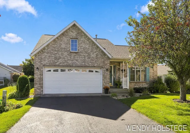 Photo 1 of Sale Pending at 2947 Bayberry Ct, Holland, MI 49424 | MLS# 71026053700 | Listing updated on 2026-10-19