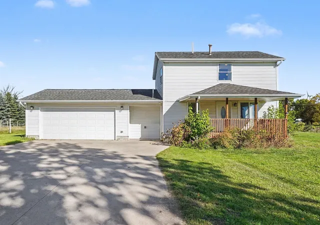 Photo 2 of Single family home for sale at 9682 S Wise Rd, Shepherd, MI 48883 | MLS# 79080074341 | Listing updated on 2026-10-11
