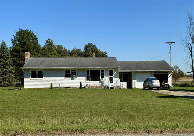 Single family home for sale at 8993 S Morrice Rd, Morrice, MI 48857 | MLS# 60050224282