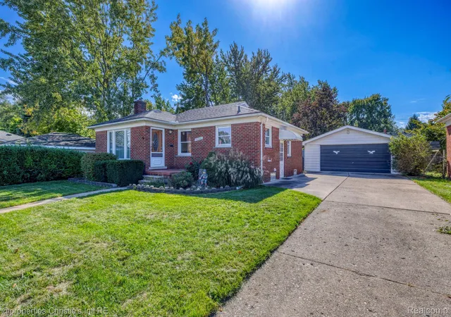 Photo 1 of Single family home for sale at 16320 Aurora Ave, Eastpointe, MI 48021 | MLS# 20261081721 | Listing updated on 2026-10-20