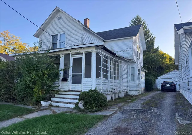 Photo 1 of Single family home for sale at 27 Mariva St, Pontiac, MI 48342 | MLS# 20261081723 | Listing updated on 2026-10-17
