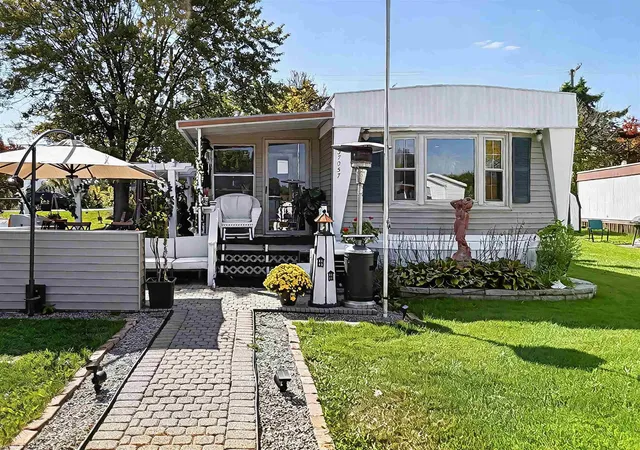 Photo 2 of Single family home for sale at 57057 Plymouth Rd, Washington, MI 48094 | MLS# 58050224287 | Listing updated on 2026-10-19
