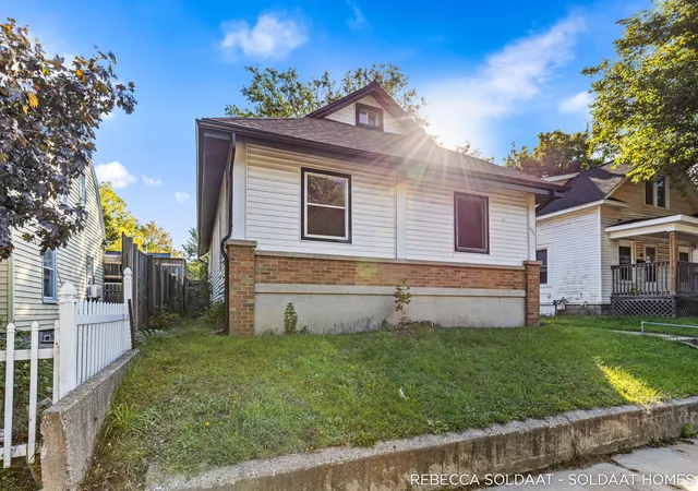 Photo 1 of Sale Pending at 1156 Eastern Ave Se, Grand Rapids, MI 49507 | MLS# 65026053752 | Listing updated on 2026-10-23