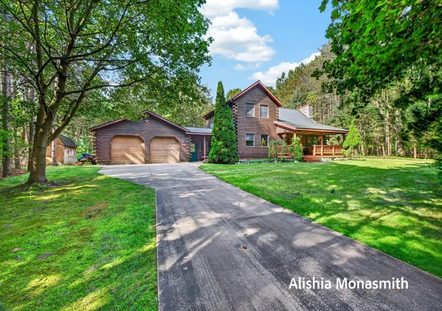 Photo 1 of Single family home for sale at 2797 N 168th Avenue, Holland, MI 49424 | MLS# 71026053770 | Listing updated on 2026-10-16