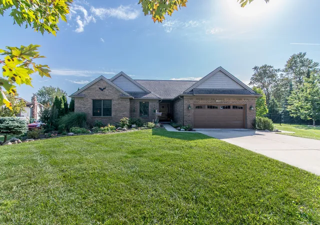 Photo 1 of Sale Pending at 30211 Beechwood St, Garden City, MI 48135 | MLS# 81026053775 | Listing updated on 2026-10-09