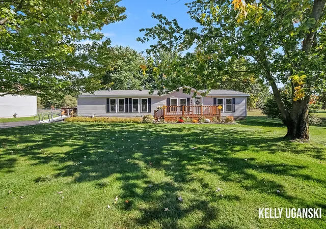 Photo 1 of Sale Pending at 880 S Wolf Lake Rd, Egelston Township Muskegon, MI 49442 | MLS# 71026053776 | Listing updated on 2026-10-12