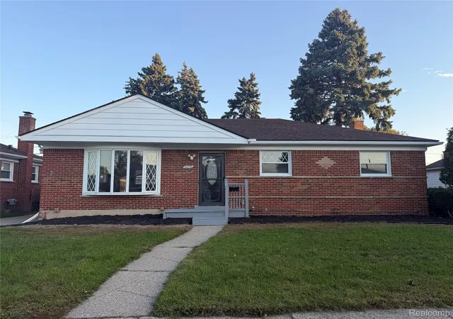 Photo 1 of Single family home for sale at 11175 Busch Ave, Warren, MI 48089 | MLS# 20261081772 | Listing updated on 2026-10-09
