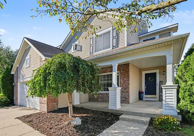 Photo 1 of Sale Pending at 5405 Maple Hl Ave Se, Ada, MI 49301 | MLS# 65026053792 | Listing updated on 2026-10-28