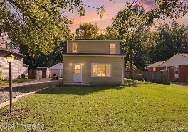 Photo 1 of Sale Pending at 20843 Newman Dr, Brownstown Twp, MI 48183 | MLS# 20261081797 | Listing updated on 2026-10-13