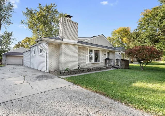 Photo 2 of Single family home for sale at 6744 Harding St, Taylor, MI 48180 | MLS# 20261081809 | Listing updated on 2026-10-12