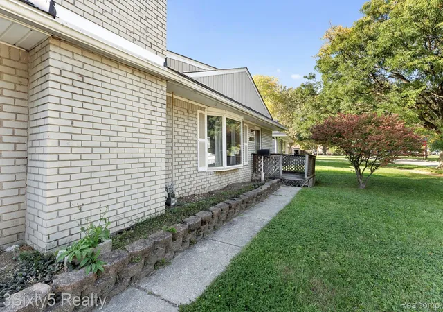 Photo 3 of Single family home for sale at 6744 Harding St, Taylor, MI 48180 | MLS# 20261081809 | Listing updated on 2026-10-12